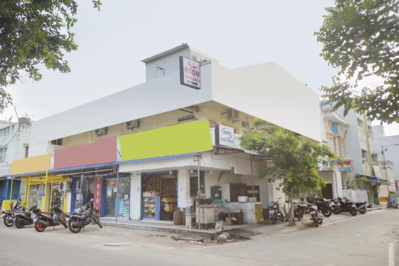 Hotel Yadvik Chennai Esterno foto